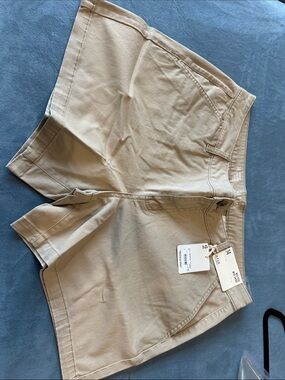 a.n.a Women's Tan Bermuda Shorts